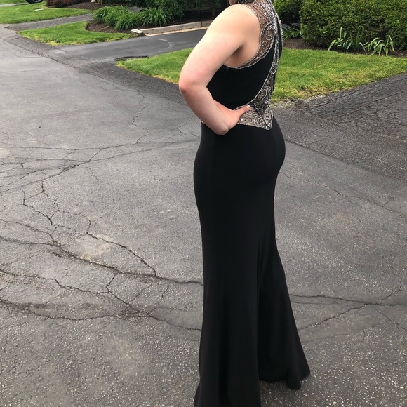 Stunning embellished black prom dress! - Picture 6 of 8